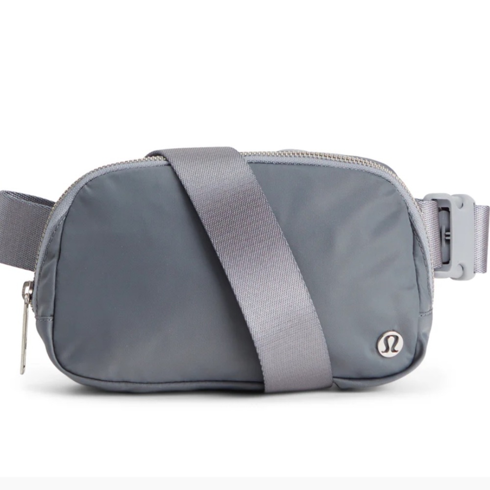 Lululemon gray belt bag